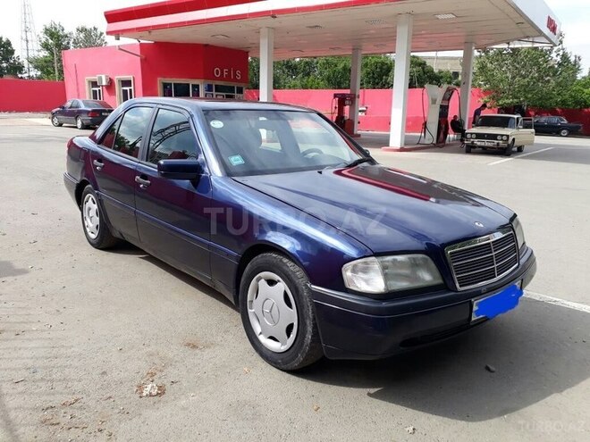 Mercedes C 180 1995, 234,564 km - 1.8 l - Göygöl