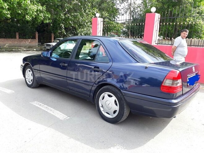 Mercedes C 180 1995, 234,564 km - 1.8 l - Göygöl