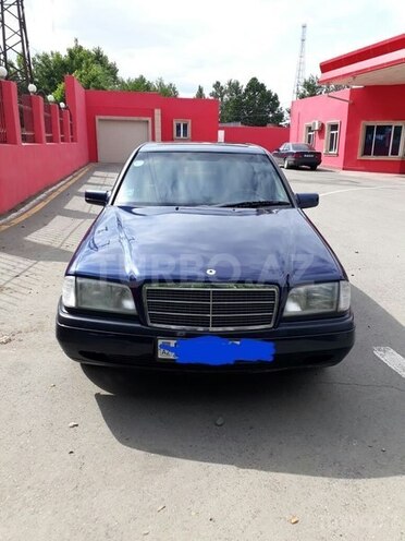 Mercedes C 180 1995, 234,564 km - 1.8 l - Göygöl