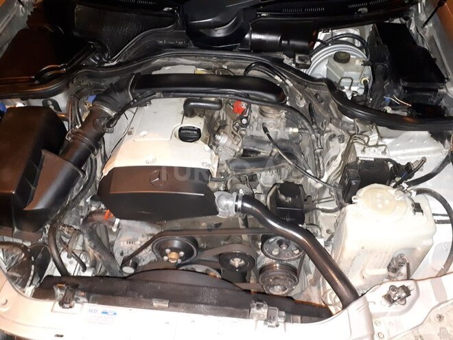 Mercedes E 200 2000, 285,000 km - 2.0 l - Bakı