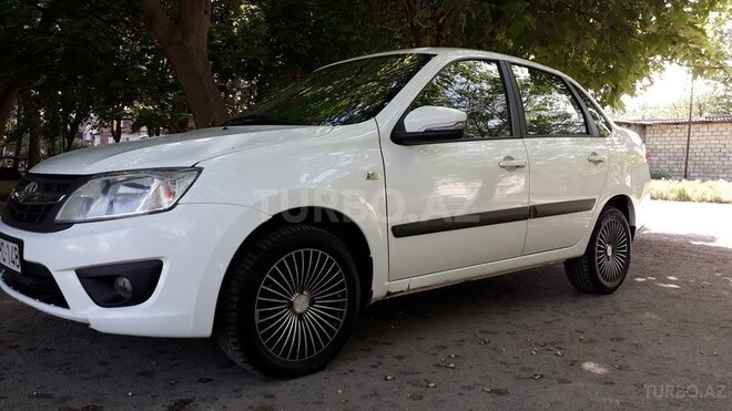 LADA (VAZ) Granta 2015, 155,000 km - 1.6 l - Mingəçevir
