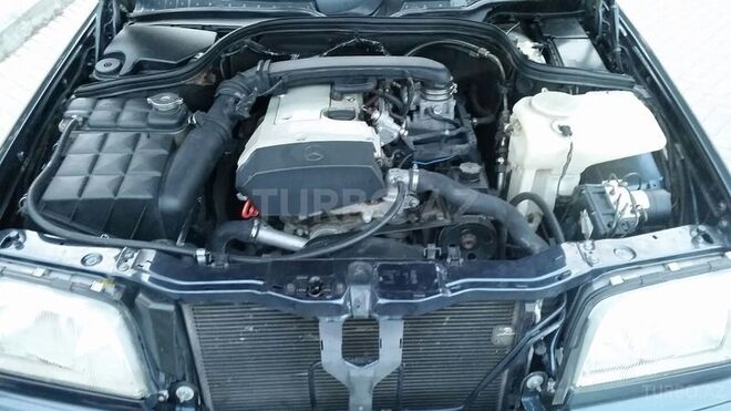 Mercedes C 200 1999, 272,000 km - 2.0 l - Yevlax