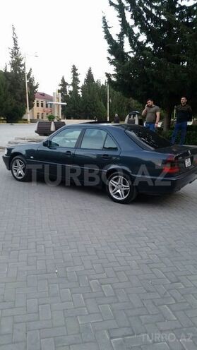 Mercedes C 200 1999, 272,000 km - 2.0 l - Yevlax