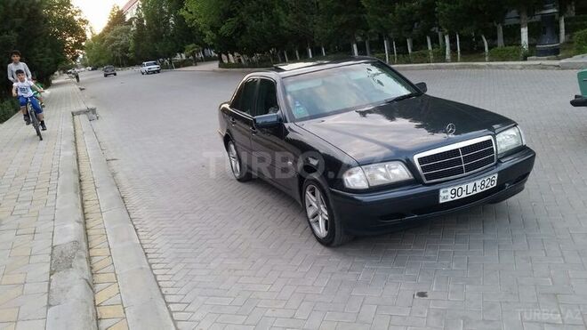 Mercedes C 200 1999, 272,000 km - 2.0 l - Yevlax