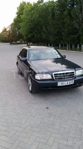 Mercedes C 200 1999, 272,000 km - 2.0 l - Yevlax