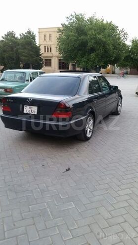 Mercedes C 200 1999, 272,000 km - 2.0 l - Yevlax