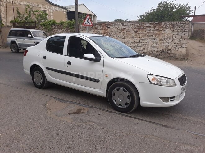 Iran Khodro Runna 2013, 62,000 km - 1.6 l - Sumqayıt