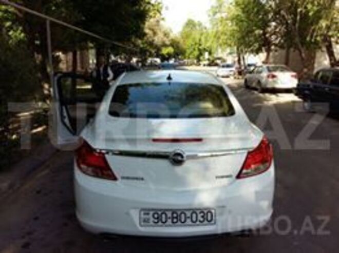 Opel Insignia 2011, 127,000 km - 2.0 l - Bakı