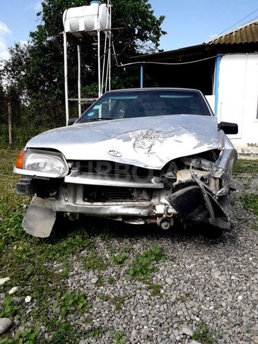 LADA (VAZ) 2115 2003, 276,000 km - 1.5 l - Ucar