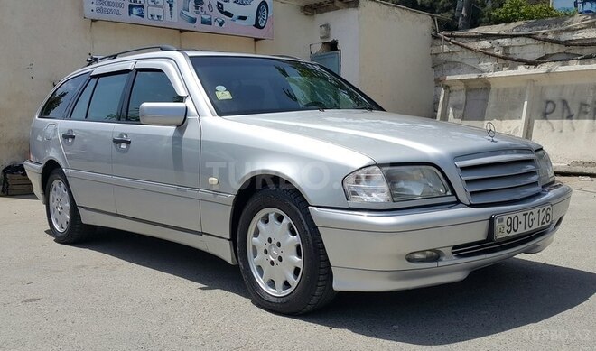 Mercedes C 180 2000, 272,271 km - 1.8 l - Bakı