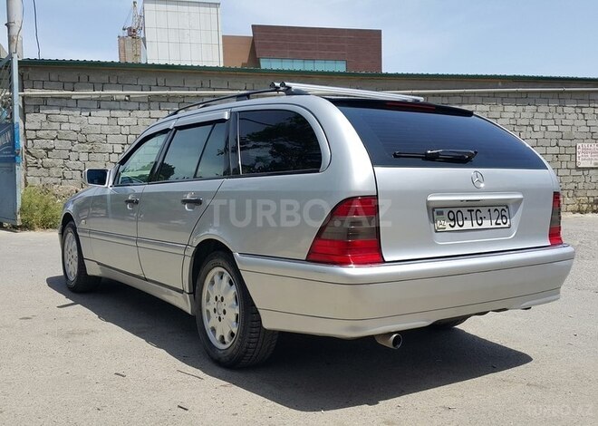 Mercedes C 180 2000, 272,271 km - 1.8 l - Bakı