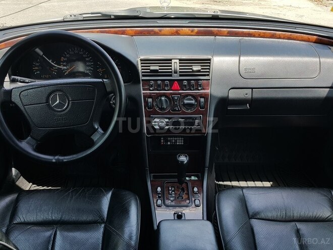 Mercedes C 180 2000, 272,271 km - 1.8 l - Bakı