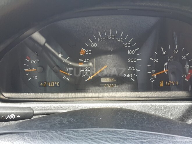 Mercedes C 180 2000, 272,271 km - 1.8 l - Bakı