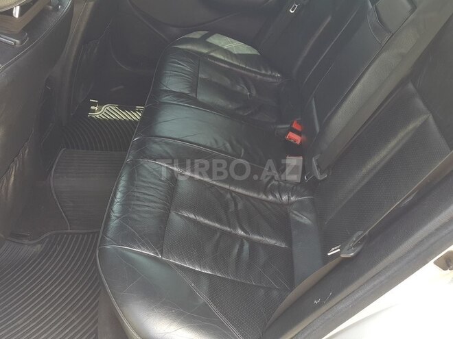 Mercedes C 180 2000, 272,271 km - 1.8 l - Bakı