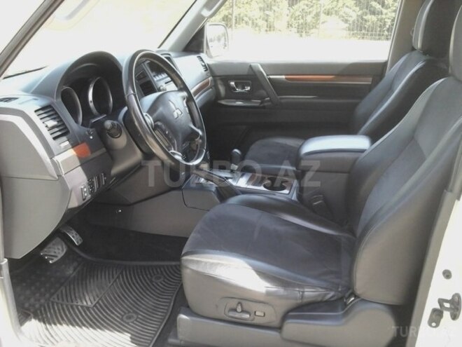 Mitsubishi Pajero 2008, 88,400 km - 3.8 л - Bakı
