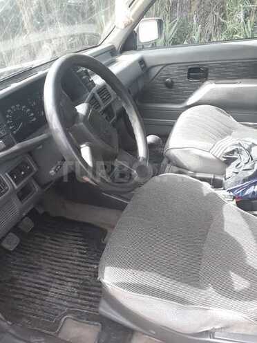 Opel Frontera 1992, 220,932 km - 2.3 l - Bərdə