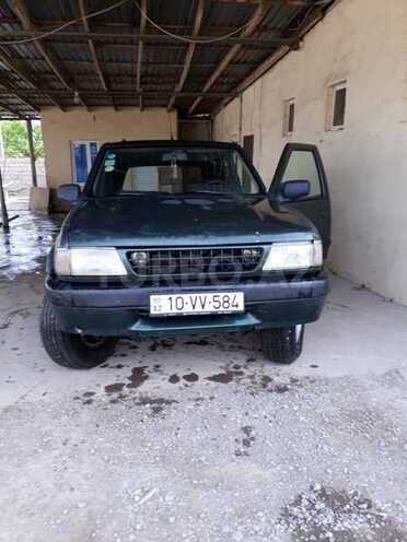 Opel Frontera 1992, 220,932 km - 2.3 l - Bərdə
