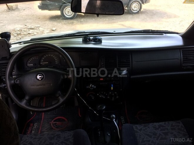 Opel Vectra 1997, 348,700 km - 1.8 l - Sumqayıt