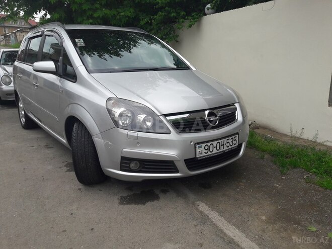 Opel Zafira 2006, 260,000 km - 1.9 l - Qazax