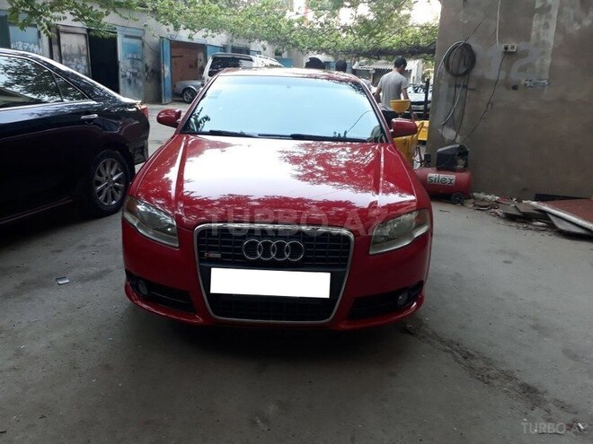 Audi A4 2005, 133,000 km - 2.0 l - Bakı