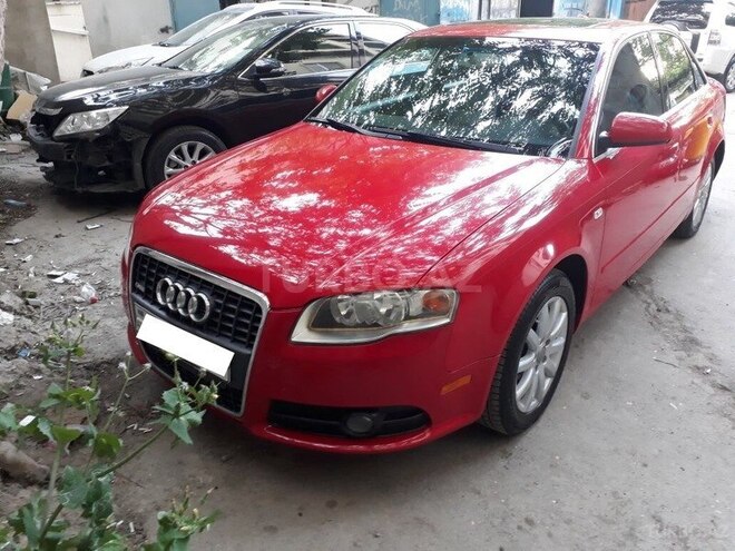 Audi A4 2005, 133,000 km - 2.0 l - Bakı