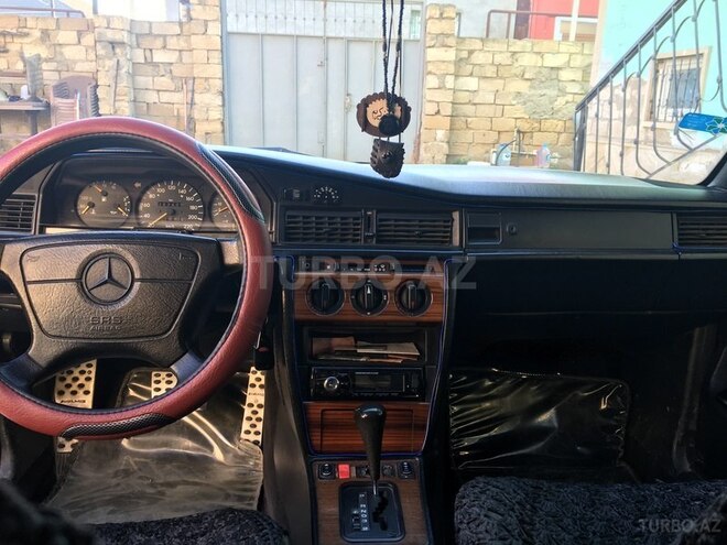Mercedes 190 1993, 257,409 km - 2.0 l - Xırdalan