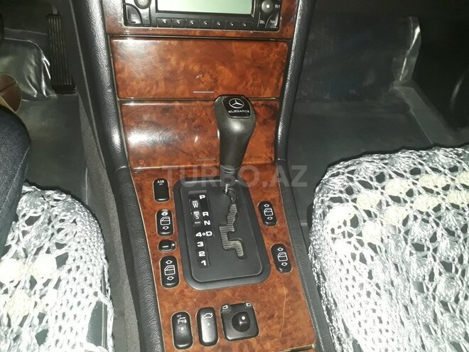 Mercedes E 230 1997, 245,112 km - 2.3 л - Bərdə