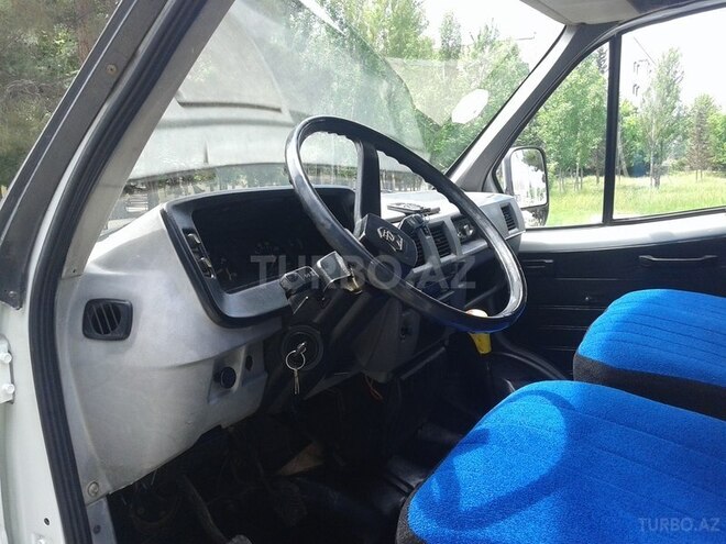 GAZ 3302-744 2001, 83,000 km - 2.4 l - Mingəçevir
