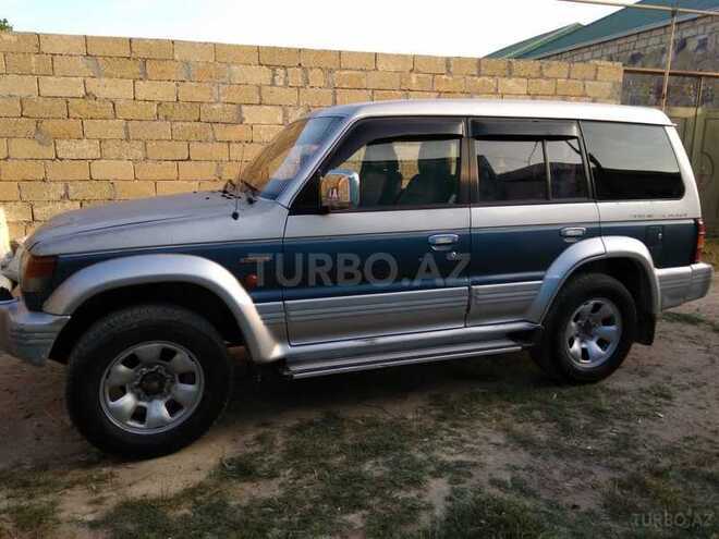 Mitsubishi Pajero 1993, 232,560 km - 2.5 л - Sumqayıt