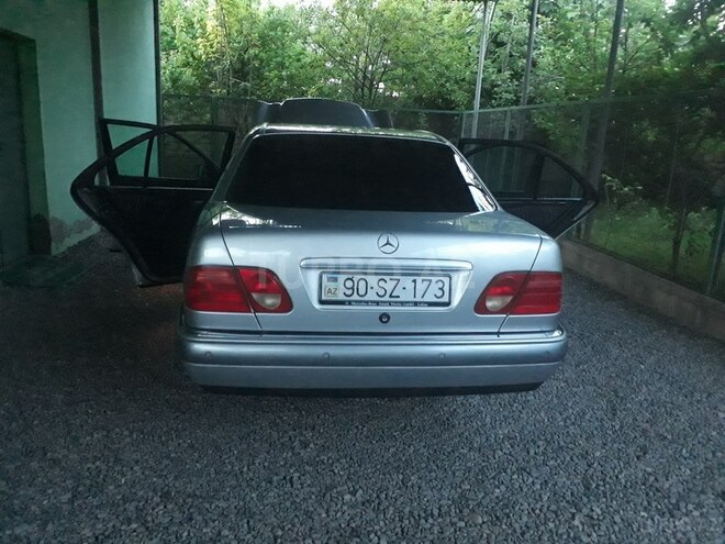 Mercedes E 230 1997, 245,112 km - 2.3 л - Bərdə