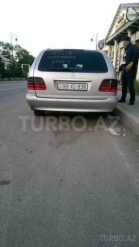 Mercedes E 220 2001, 355,000 km - 2.2 л - Qusar