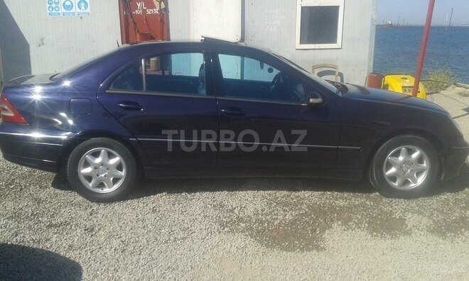 Mercedes C 220 2000, 310,132 km - 2.2 л - Sumqayıt