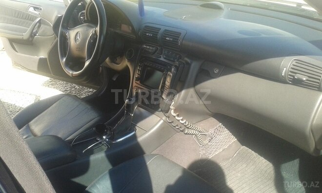 Mercedes C 220 2000, 310,132 km - 2.2 л - Sumqayıt