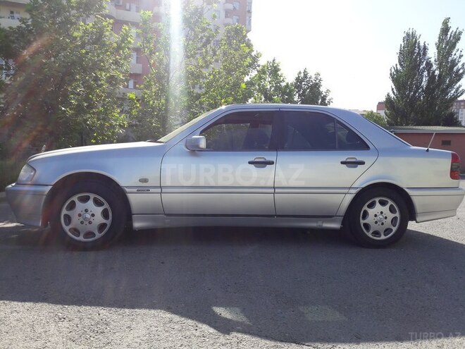 Mercedes C 180 1996, 245,000 km - 1.8 l - Sumqayıt