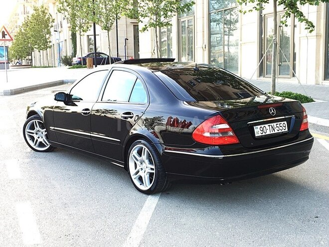 Mercedes E 220 2006, 250,000 km - 2.2 l - Bakı