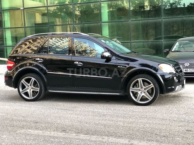 Mercedes ML 63 AMG 2008, 132,000 km - 6.2 л - Bakı