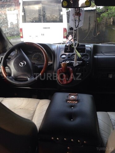 Mercedes Vito 2001, 512,400 km - 2.2 l - Zaqatala
