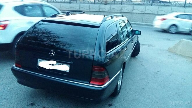 Mercedes C 220 1999, 281,000 km - 0.3 l - Bakı