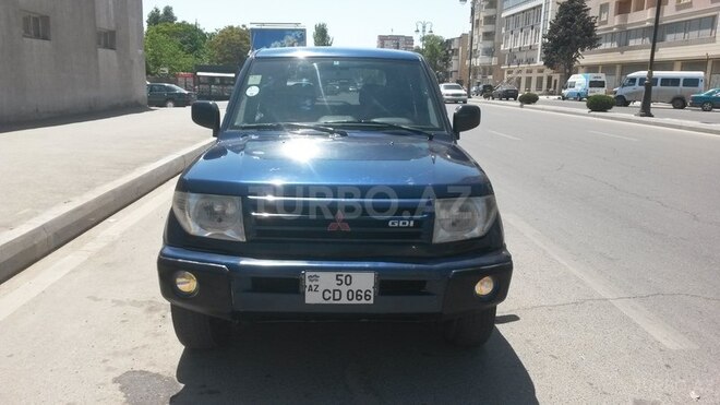 Mitsubishi Pajero io 1998, 193,500 km - 1.8 l - Bakı