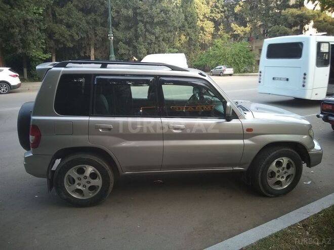 Mitsubishi Pajero io 1998, 200,000 km - 1.8 l - Gəncə
