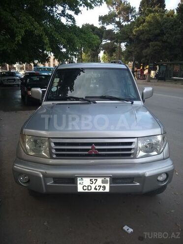 Mitsubishi Pajero io 1998, 200,000 km - 1.8 l - Gəncə
