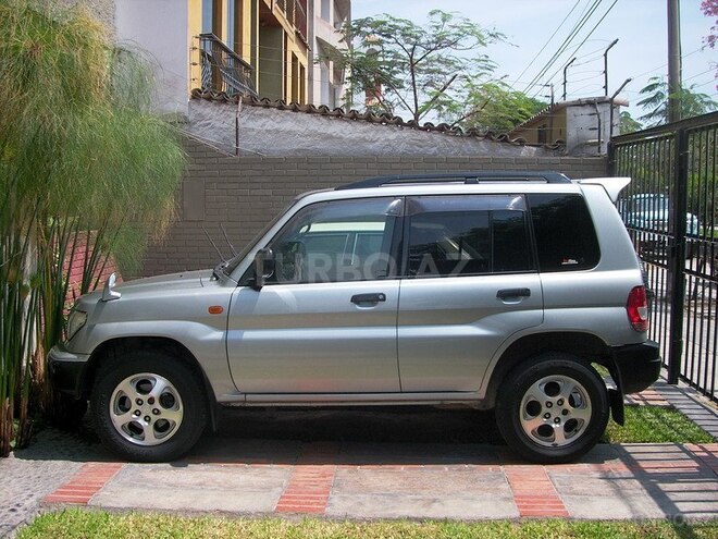 Mitsubishi Pajero io 1998, 200,000 km - 1.8 l - Gəncə
