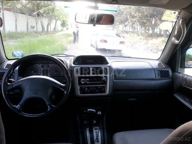 Mitsubishi Pajero io 1999, 223,000 km - 1.8 l - Bakı