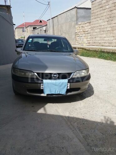 Opel Vectra 1996, 252,610 km - 2.0 l - Bakı