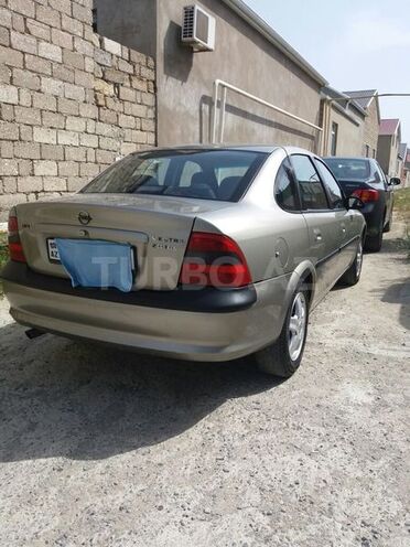Opel Vectra 1996, 252,610 km - 2.0 l - Bakı