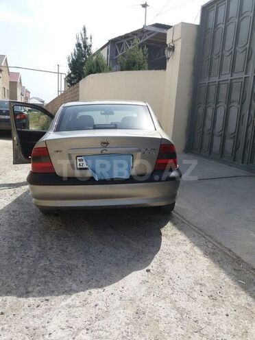 Opel Vectra 1996, 252,610 km - 2.0 l - Bakı