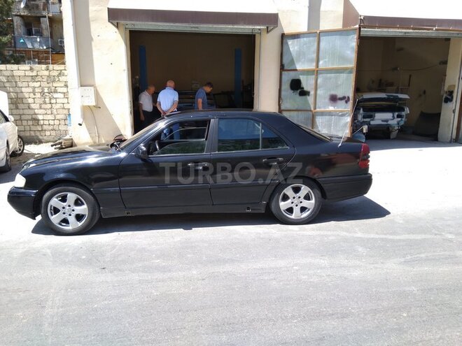 Mercedes C 220 1994, 350,000 km - 2.2 l - Bakı