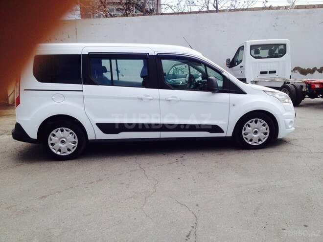 Ford Tourneo Connect 2014, 140,300 km - 1.6 л - Bakı