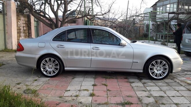 Mercedes E 280 2006, 180,000 km - 3.0 l - Bakı