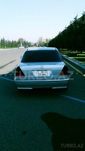 Mercedes C 200 2000, 120,000 km - 0.2 л - Gəncə